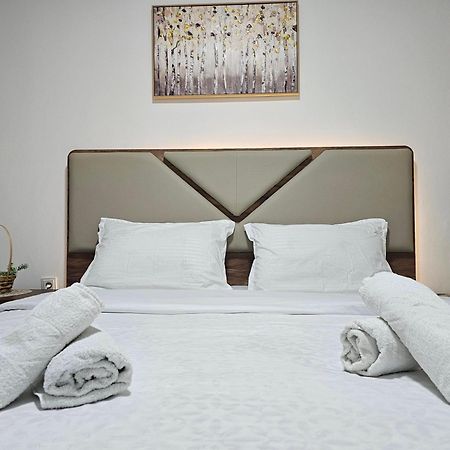 Superb 1 Bedroom In The Best Zone Of The City. แฟริซาย ภายนอก รูปภาพ