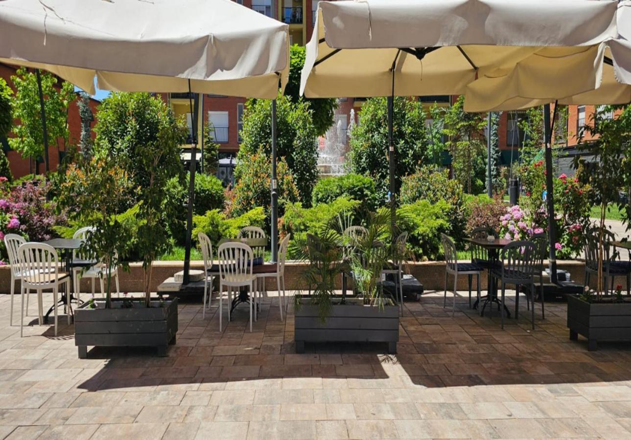 Superb 1 Bedroom In The Best Zone Of The City. แฟริซาย ภายนอก รูปภาพ