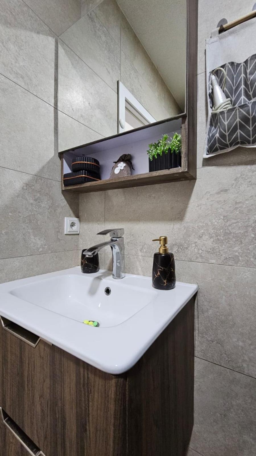 Superb 1 Bedroom In The Best Zone Of The City. แฟริซาย ภายนอก รูปภาพ