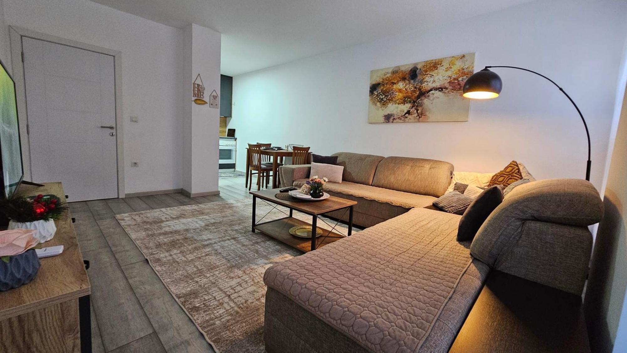 Superb 1 Bedroom In The Best Zone Of The City. แฟริซาย ภายนอก รูปภาพ